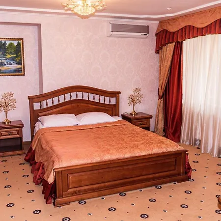 Olymp فندق أوزهورود